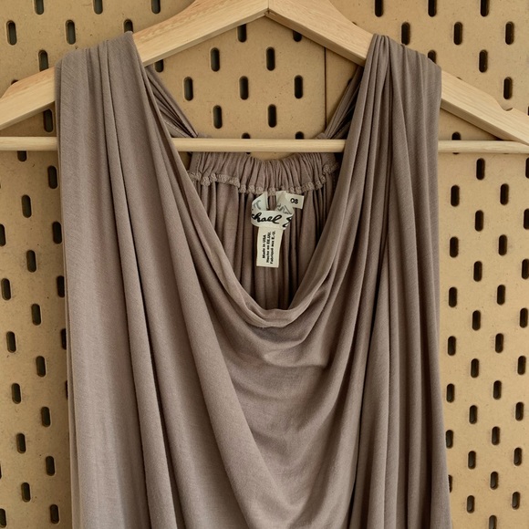 [SOLD] Anthropologie Michael Stars Sleevess Top - Picture 3 of 10